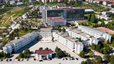 Sağlık Bakanlığına bağlı eğitim ve araştırma hastanelerinde görev yapan doçent