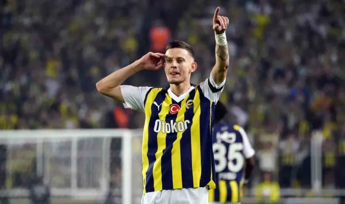 Fenerbahçe’nin 2023 yazında Dinamo Moskova’dan transfer ettiği Sebastian Szymanski, Avrupa'nın