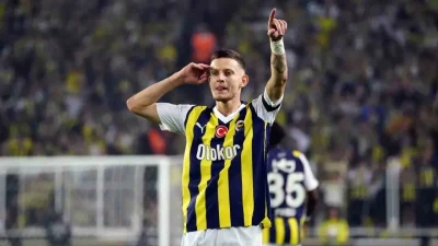 Fenerbahçe’nin 2023 yazında Dinamo Moskova’dan transfer ettiği Sebastian Szymanski, Avrupa'nın