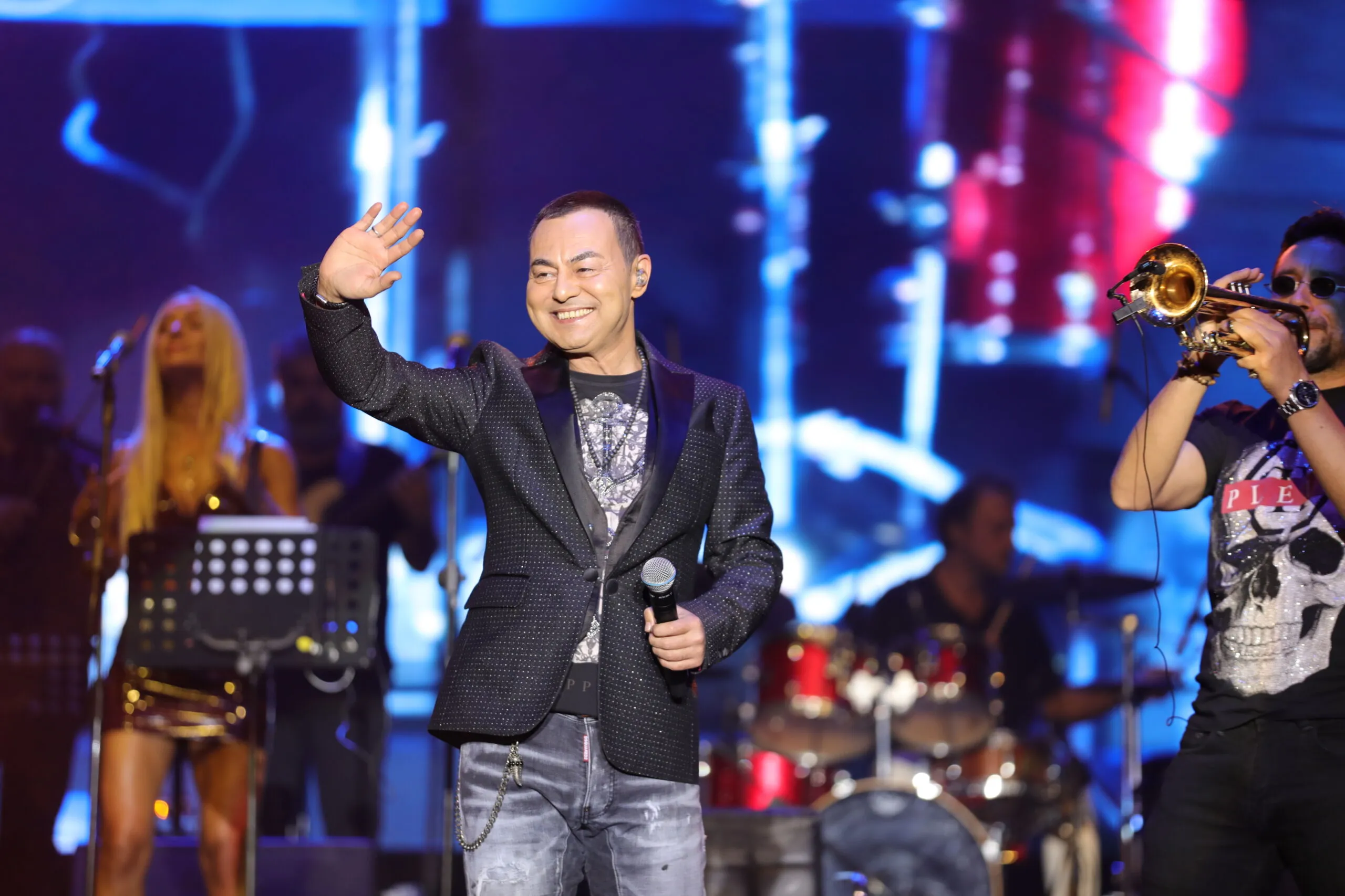 Serdar Ortaç Öldü Mü? Şarkıcı Serdar Ortaç'ın hastalığı nedir? MS hastaları ortalama kaç yıl yaşar?