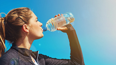 İspanyol doktor Julio Maset, su içmenin sadece miktarının değil, aynı