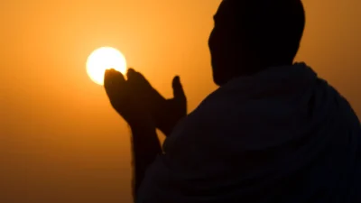 Tevekkül nedir, nasıl edilir? Allah’a tevekkül etmenin anlamı, önemi ve