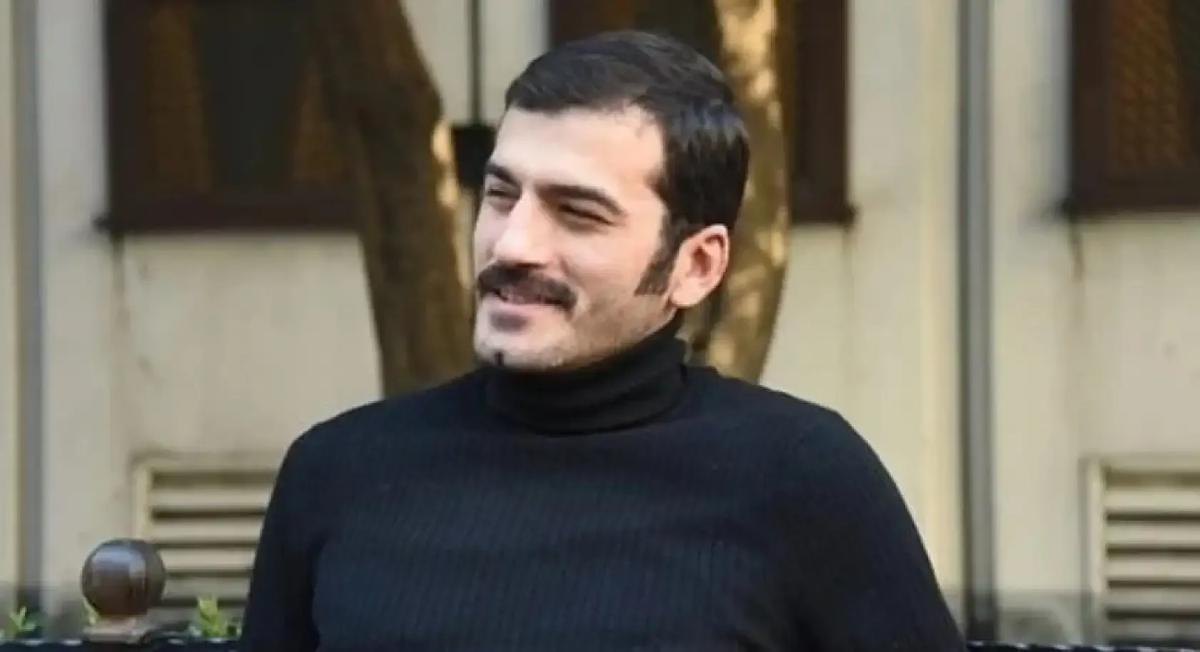 Ezel dizisinin genç Ramiz Dayısı Ufuk Bayraktar gözaltına alındı. Peki,