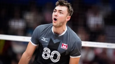 Voleybol Efeler Ligi takımlarından Halkbank, yeni sezona güçlü bir kadroyla