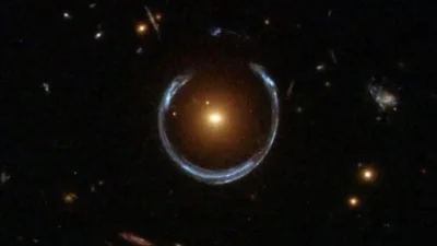 Astronomlar, şimdiye kadar tespit edilen en büyük kara deliği keşfetti.