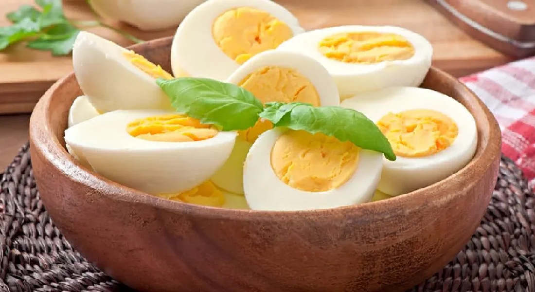 Yeni bir bilimsel araştırma, yıllardır süregelen "yumurta kolesterolü yükseltir" iddiasını