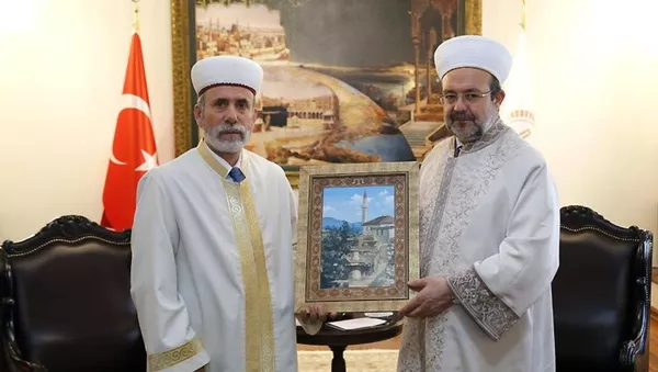 Kırım Müftüsü Ablayev: Türkiye'den Başka İbret Alacak Yerimiz Yok