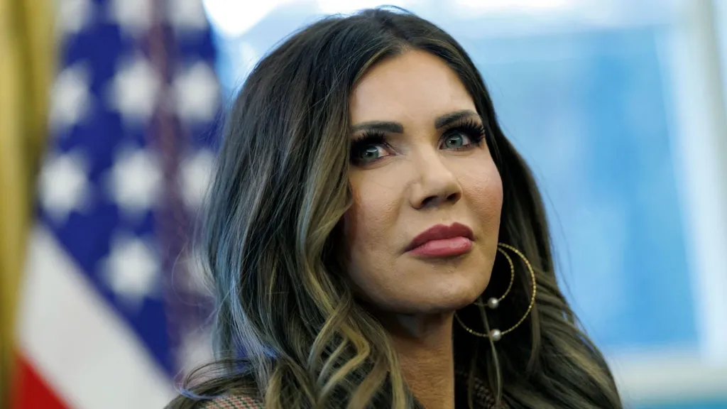 ABD İç Güvenlik Bakanı Kristi Noem, suç faaliyetlerinde artışa neden