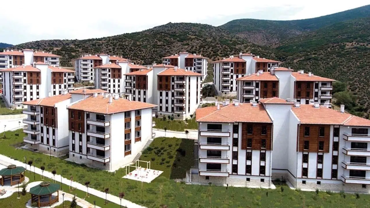 Adana’da konut sahibi olma hayali kuran binlerce vatandaş için heyecan