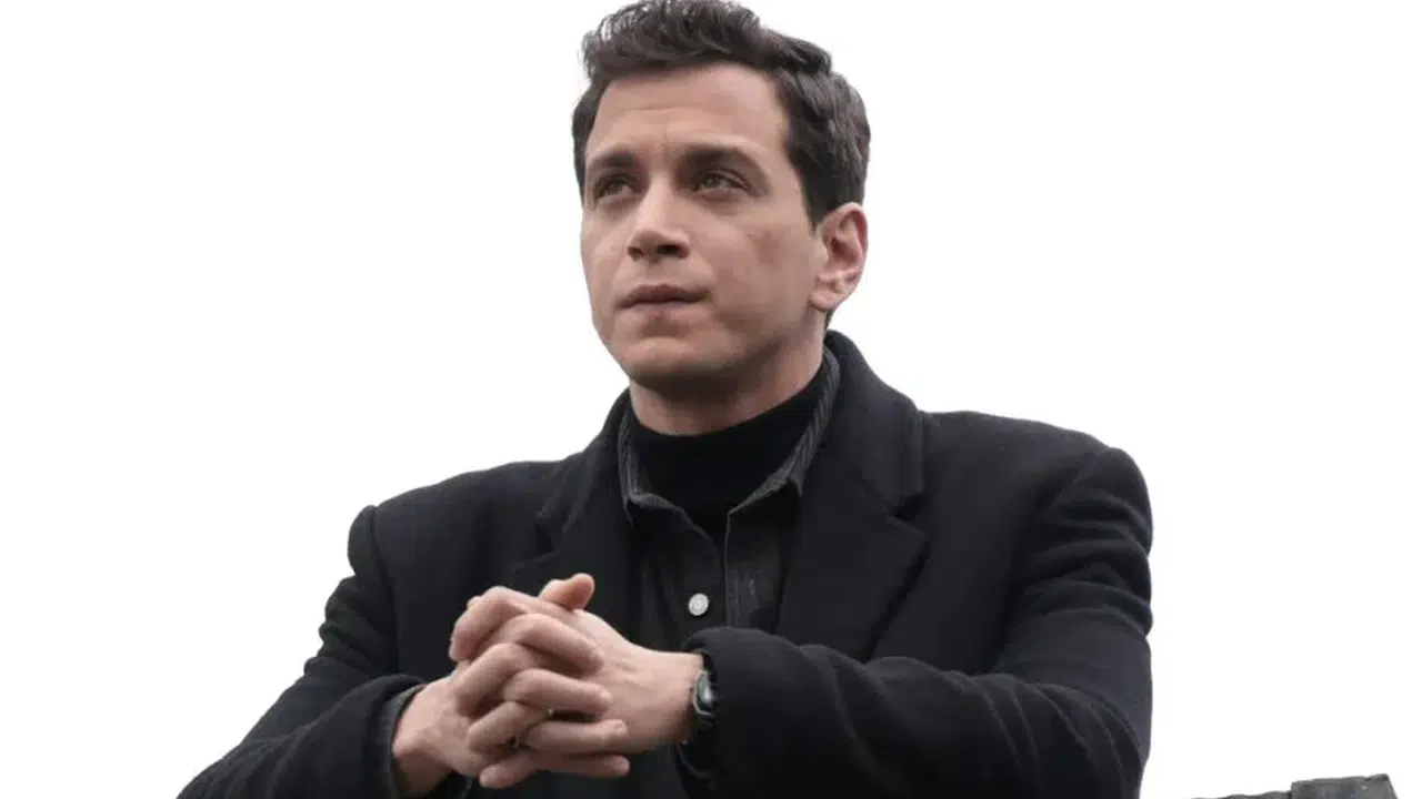 Orhan Pamuk’un dünyaca ünlü eseri Masumiyet Müzesi diziye uyarlanırken başrolde