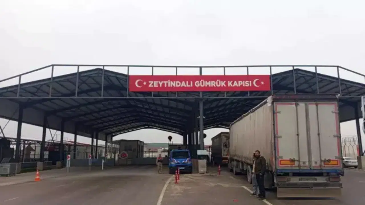 Suriye hükümeti, mali gerekçeleri öne sürerek Hatay ve Şanlıurfa’nın karşısında