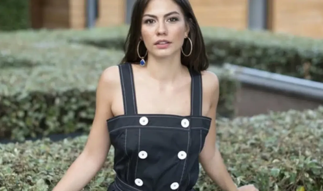 Ekranların sevilen yüzü Demet Özdemir, hem başarılı oyunculuk kariyeri hem