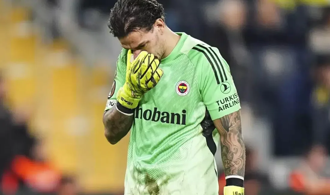 Fenerbahçe’de beklenen kötü haber teknik direktör Domenico Tedesco’dan geldi. Sakatlığı