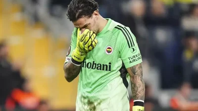 Fenerbahçe’de beklenen kötü haber teknik direktör Domenico Tedesco’dan geldi. Sakatlığı