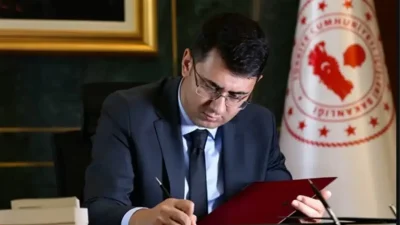 Uşak Valiliği görevine atanmasıyla birlikte kamuoyunun merakla takip ettiği isimlerden