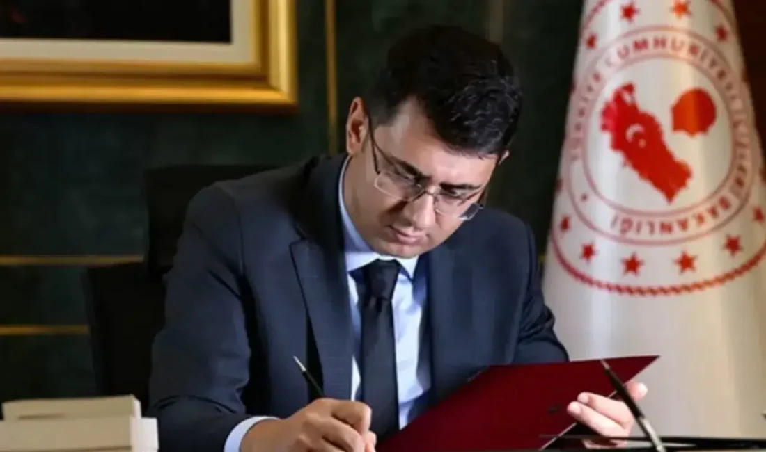 Resmi Gazete’de yayımlanan valiler kararnamesi ile Uşak Valiliği görevine atanan