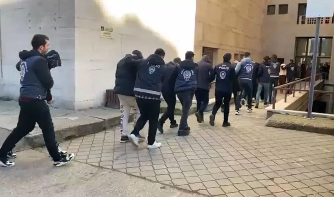 Bursa İl Emniyet Müdürlüğü ekiplerince yasa dışı bahis sitelerini yöneten