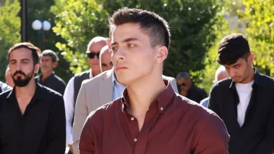 Televizyon dünyasının yükselen yıldızları arasında gösterilen Atakan Özkaya, özellikle Kardeşlerim