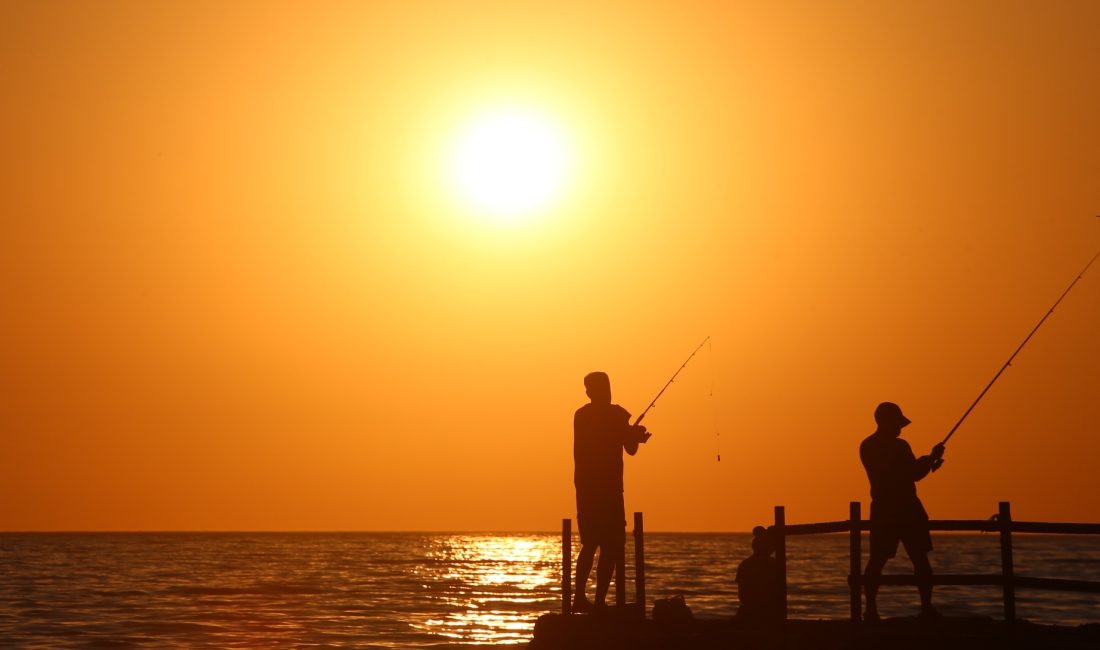 Türkiye genelinde etkili olan Libya kaynaklı lodosla birlikte hava sıcaklıkları
