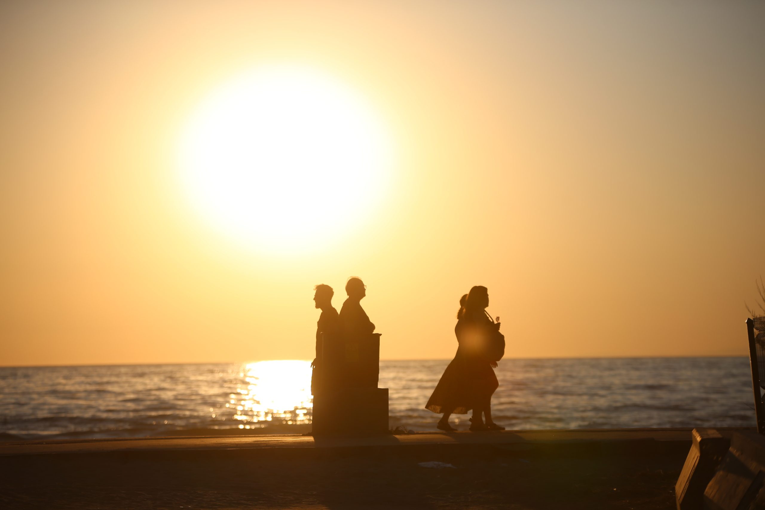 Türkiye genelinde etkili olan ve şubat ortasında nisan sıcaklıklarını aratmayan