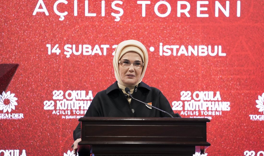 Cumhurbaşkanı Recep Tayyip Erdoğan’ın eşi Emine Erdoğan, TOGEM-DER tarafından hayata