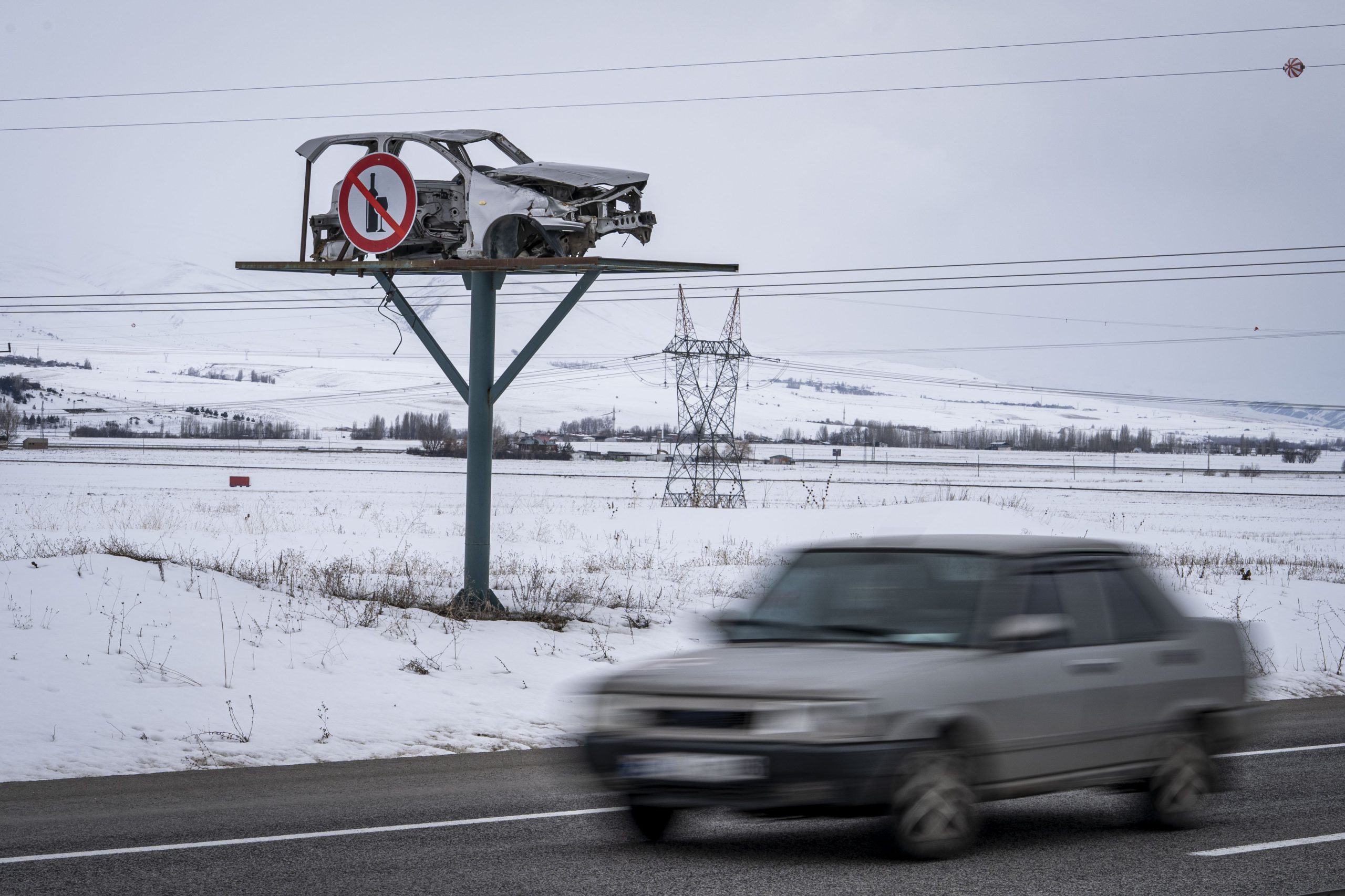 Erzurum’da trafik kazalarına ve kural ihlallerine dikkat çekmek amacıyla hayata