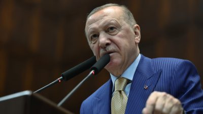 Cumhurbaşkanı Recep Tayyip Erdoğan partisinin grup toplantısında gündemi sarsacak açıklamalarda
