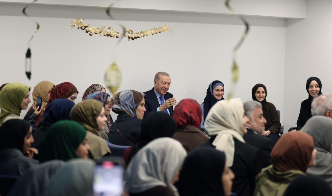 Cumhurbaşkanı Recep Tayyip Erdoğan, İstanbul’daki yoğun programının ardından Üsküdar’da bulunan