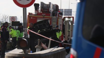 Kuzey Marmara Otoyolu’nun Sakarya kesiminde bulunan Karasu gişelerinde meydana gelen