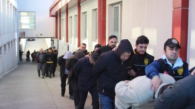 Adana merkezli 10 ilde eş zamanlı düzenlenen “Son Reçete” operasyonuyla,