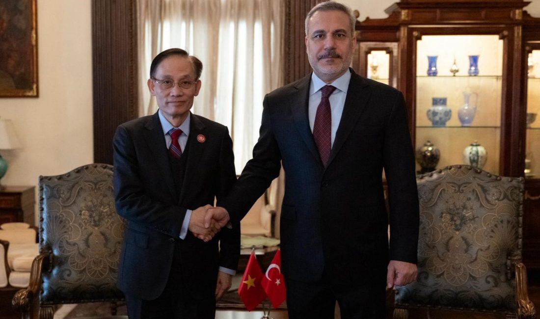 Dışişleri Bakanı Hakan Fidan, ABD’nin başkenti Washington’da sürdürdüğü yoğun diplomasi