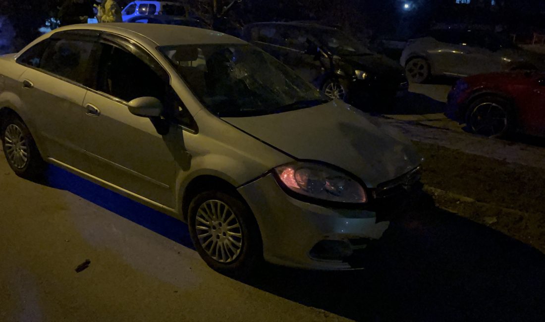 Eskişehir’in Odunpazarı ilçesinde 17 yaşındaki ehliyetsiz sürücünün kullandığı otomobilin bisiklete