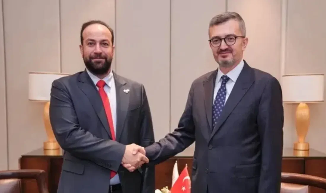 Cumhurbaşkanlığı İletişim Başkanı Burhanettin Duran, Suriye Enformasyon Bakanı Hamza Mustafa