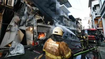 İzmir’in Buca ilçesinde faaliyet gösteren bir yoğurt üretim tesisinde aniden
