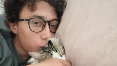 Aydın’ın Efeler ilçesinde yaşayan ve henüz hayatının baharında olan 16