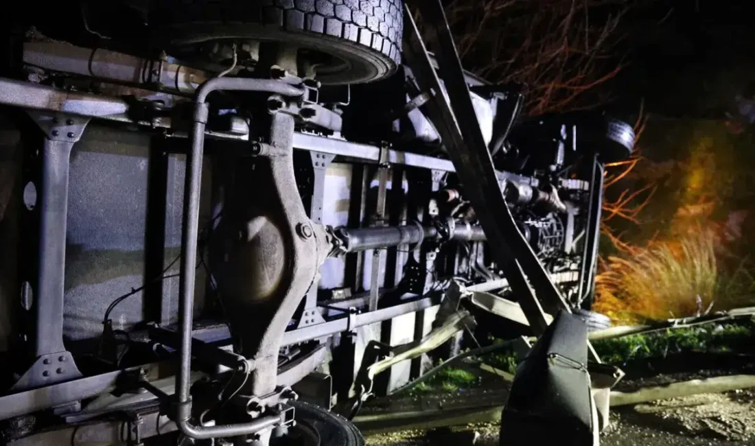 Aydın-Muğla karayolu üzerinde gece karanlığında meydana gelen ve görenleri hayrete