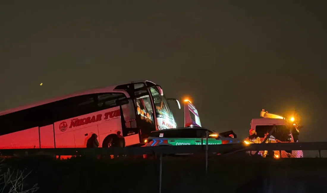 Anadolu Otoyolu’nun Sakarya kesiminde meydana gelen ve 16 aracın birbirine