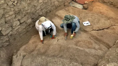 Bodrum’un en hareketli noktalarından biri olan Gümbet’te devam eden kanalizasyon