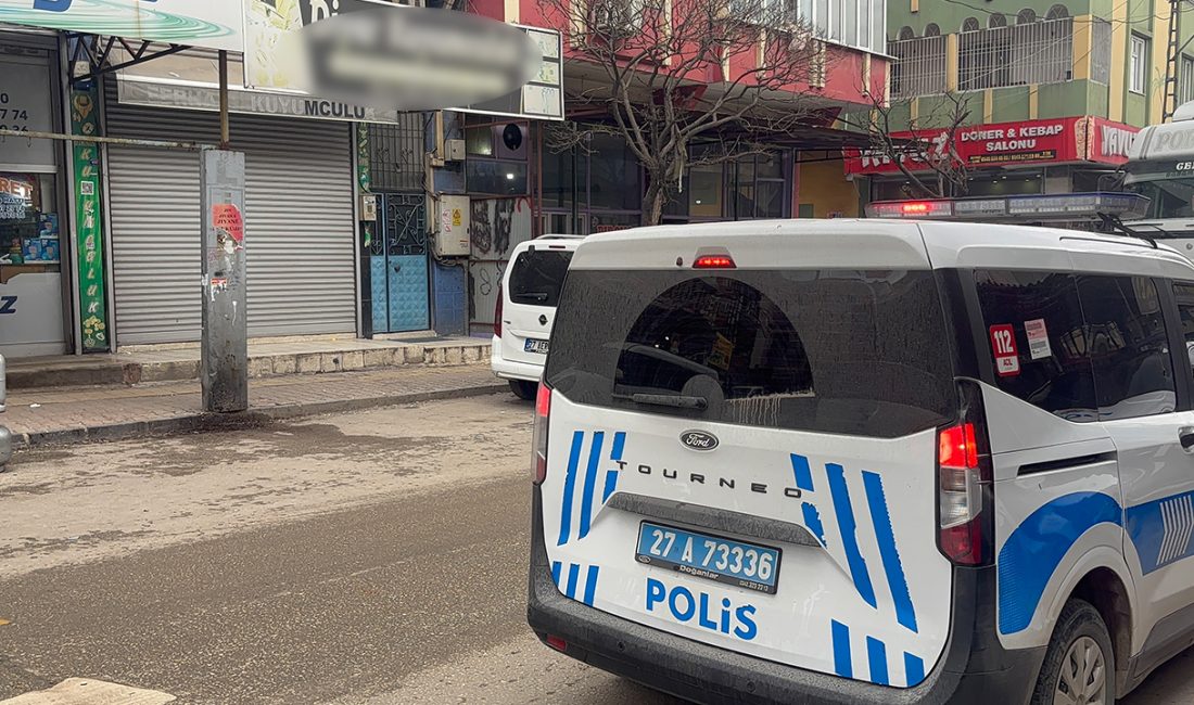 Gaziantep’te yaşanan film sahnelerini aratmayan soygunda, yaşları küçük üç saldırganın