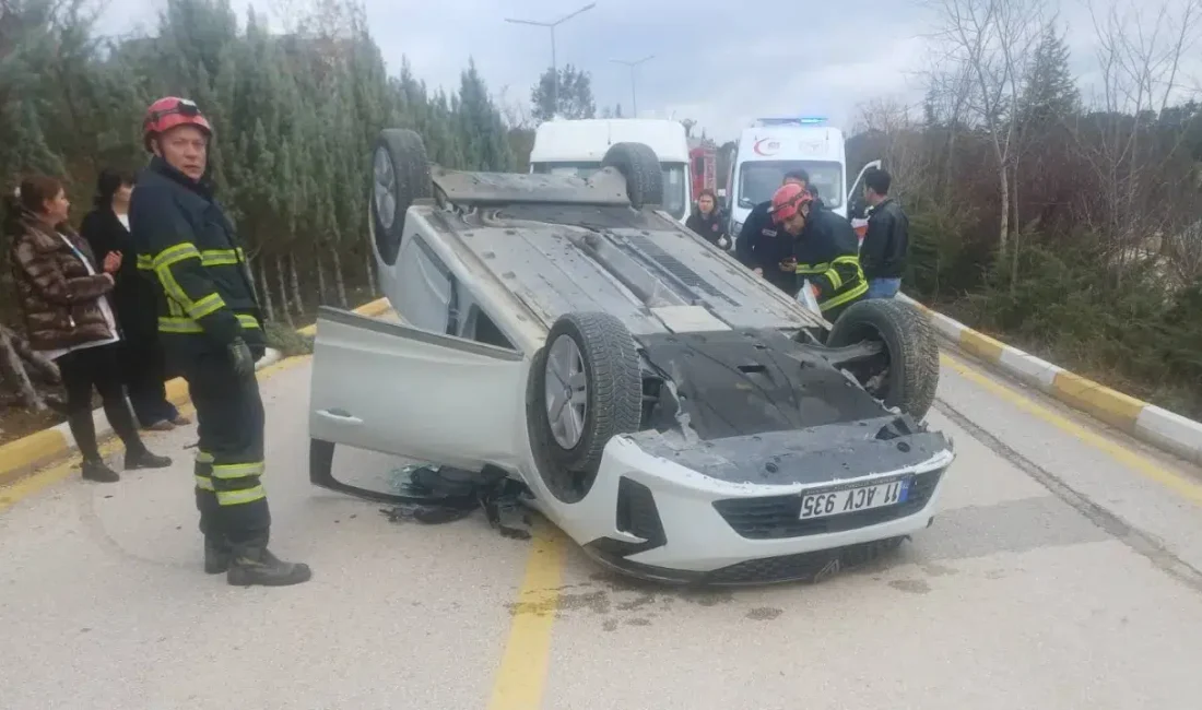 Bilecik’te kontrolden çıkarak takla atan otomobil yürekleri ağza getirirken, kazanın