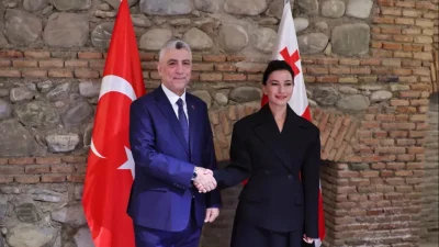 Ticaret Bakanı Ömer Bolat, resmi temaslarda bulunmak üzere gittiği Gürcistan’ın