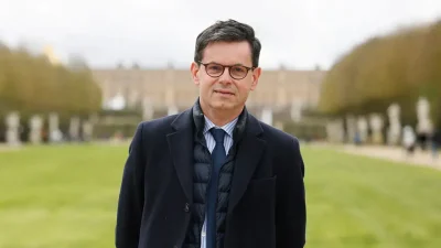 Fransa’nın sanat kalbi Louvre Müzesi’nde yaşanan istifa depreminin ardından sular