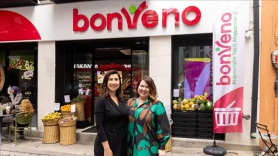 Metro Türkiye’nin yeni nesil mağazacılık girişimi bonVeno, perakende sektöründe kadın