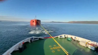 Çanakkale Boğazı geçişi sırasında aniden makine arızası yapan ‘SANTA CRUZ’