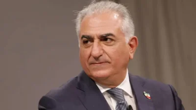 Orta Doğu’da gerilim hat safhaya ulaşırken devrik İran Şahı’nın sürgündeki