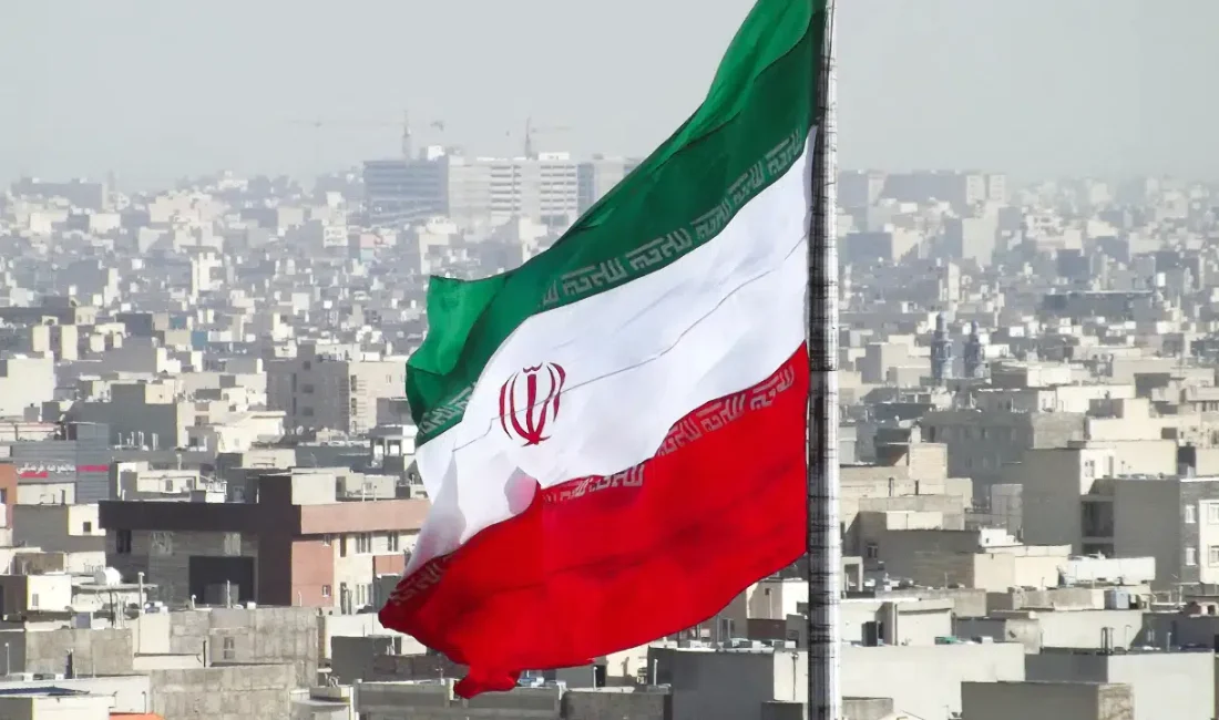 İran’da son saatlerde tırmanan gerilim ve duyulan patlama sesleri üzerine