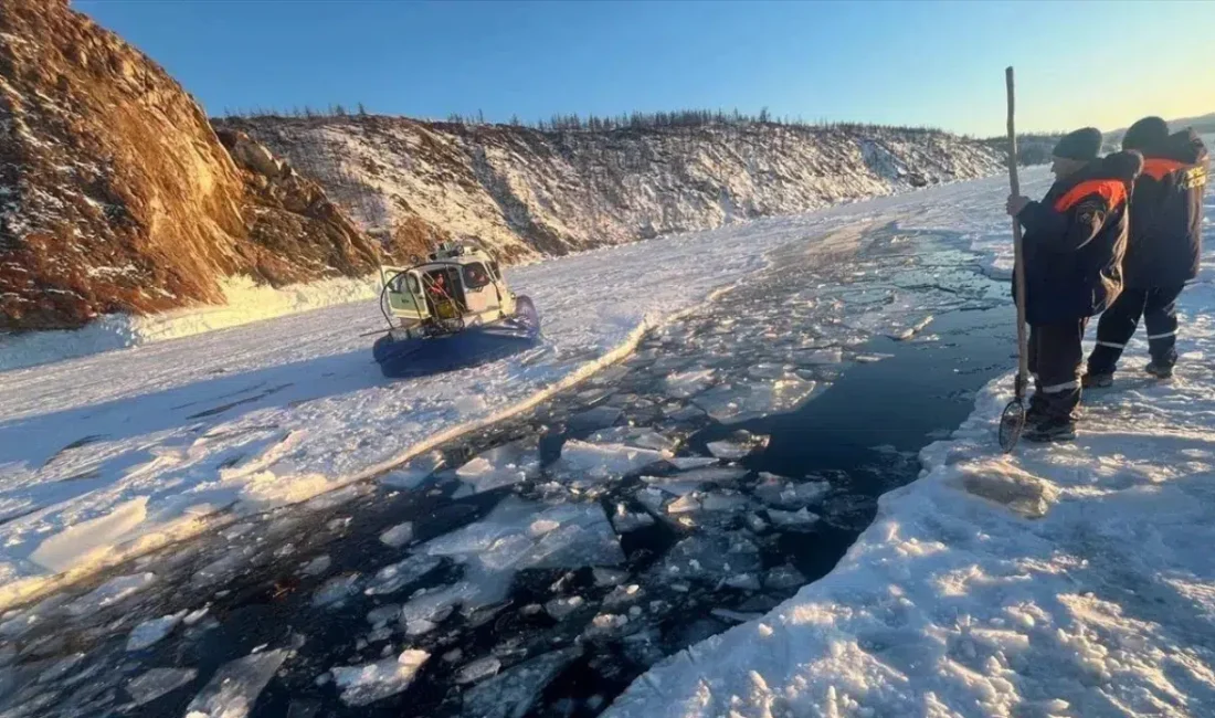 Rusya’nın İrkutsk bölgesinde turistlerin heyecanla katıldığı Baykal Gölü turu büyük