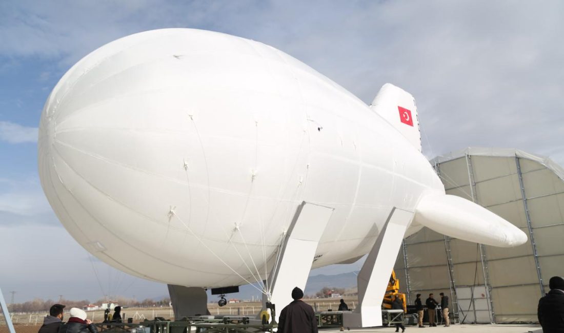 TÜRKPORT Savunma Sanayi tarafından geliştirilen GÖKÇERİ Aerostat sistemi, uzun soluklu