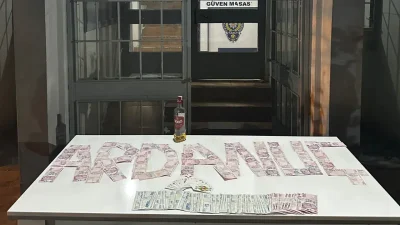 Artvin’de emniyet güçlerinin titiz takibi sonucu bir kıraathaneye gerçekleştirilen şok