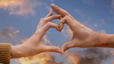 Sosyal medyanın ve özellikle TikTok platformunun etkisiyle kökten değişen modern